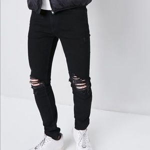 Forever 21 Men’s Distressed Skinny Jeans